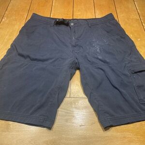 Prana Zion Cargo Shorts Size 36 Inseam 22” Black